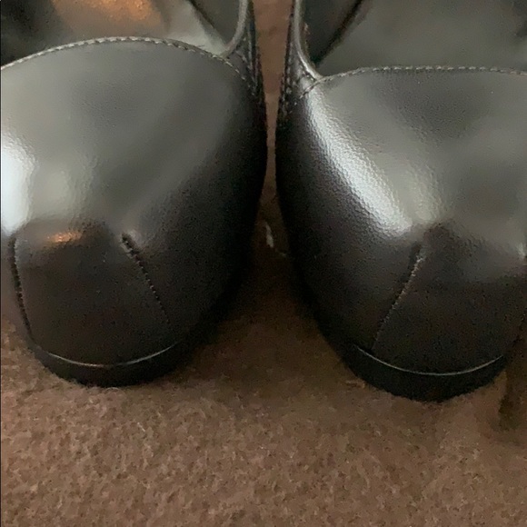 YSL - Picture 7 of 8